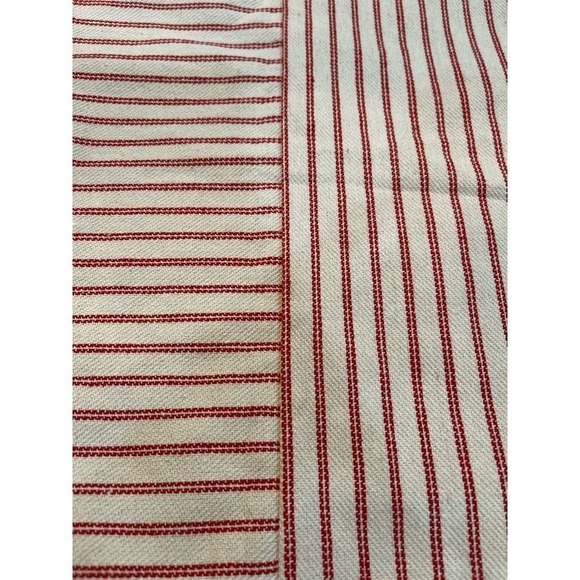 NWOT set of 17 x 17" throw pillow covers w/zip close, Cream with thin red strip - Picture 5 of 5